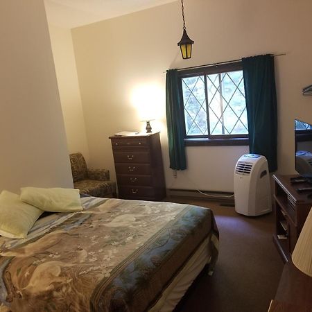 Kancamagus Swift River Inn Albany Pokoj fotografie